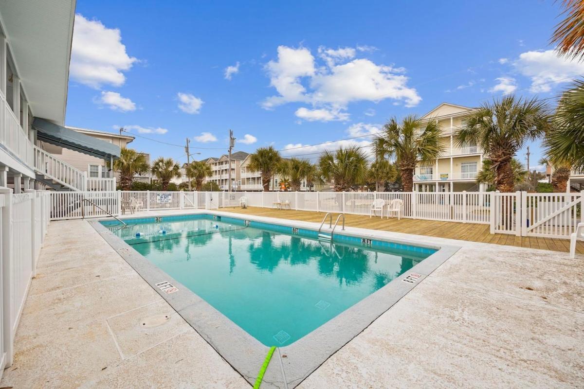Cherry Grove Efficiency Just Steps From The Beach Myrtle Beach Ngoại thất bức ảnh